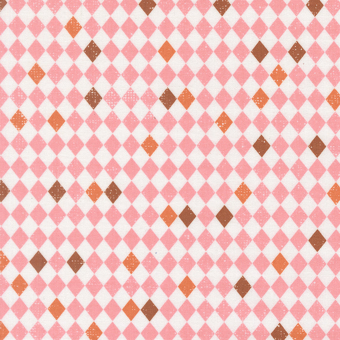 Purrs and Boos, Harlequin in Candy