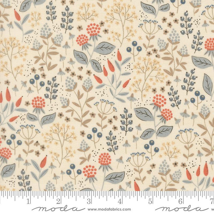 Nature's Sketchbook, Leaves and Berries in Pearl