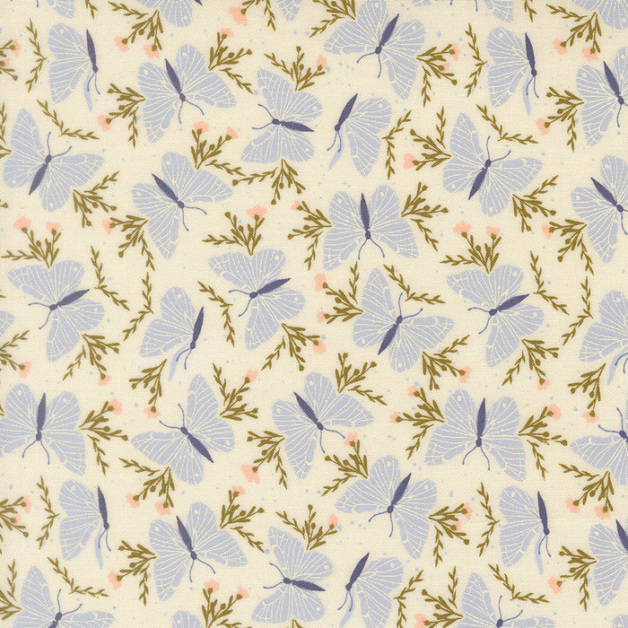 Wildbriar, Flutter Vine in Porcelain