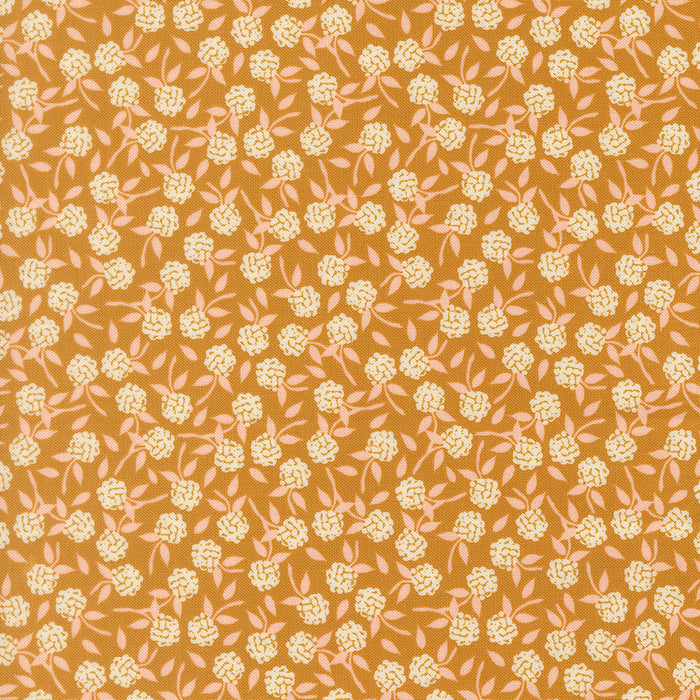 Wildbriar, Pom Poms in Golden