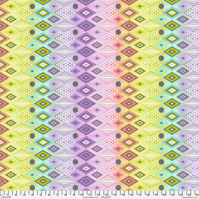 Tabby Road Déjà Vu, Disco Lucy in Prism